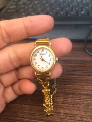 Đồng hồ MARIE CLAIRE