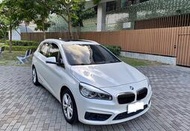 BMW 218i AT 大滿配 僅跑8萬8 全景天窗 盲點 電動尾門 360環景