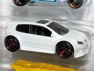 Hotwheels - 2012 Volkswagen Golf GTi- Exclusive