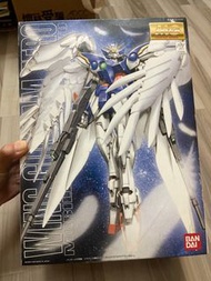 Bandai MG Wing Gundam Zero