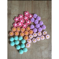 RM4.50/50 pieces : TF-Q - Resin - Bunga - Flower - 1.3 cm x 1.5 cm