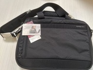 Hedgren new  notebook bag