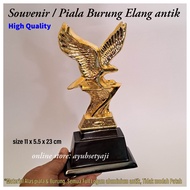 Piala Lomba Burung Elang Bahan Aluminium Kuning GOLD / Souvenir piala lomba balap burung kicau / Pajangan Patung burung Elang