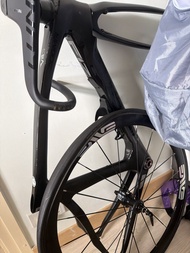 Pinarello Dogma F12 碳纖維公路車架和變速，可單買