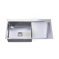 TEKA อ่างล้างจาน 1 หลุม 1 ที่พัก ติดตั้งบนเคาน์เตอร์ รุ่น TQB R10 1B1D  สีสแตนเลส ฟรีก๊อกน้ำเย็น