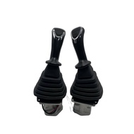 KOBELCO ก้านควบคุม SK200-6 SK200-8ชิ้นส่วนรถขุดชิ้นส่วนมือจับนำร่องประกอบ