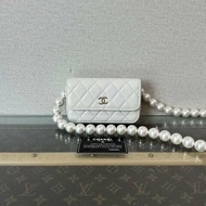 CHANEL 白金 mini珍珠鏈條woc肩背包 15*9*2 98新配件保卡塵袋