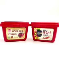 (Halal / No Halal ) South Korea Sajo Haepyo Gochujang Hot Pepper Sauce & Doenjang Soybean Paste (500