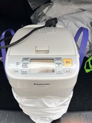 Panasonic SD-P104 麵包機