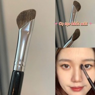 Professional nose contouring and highlighting fan brush CK04 - Black (BK shop)