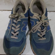 Sepatu New Balance Classic 574