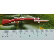 WW 2 German Mauser (Plastic toy and less than 2 inches)
