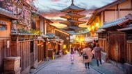Kyoto Gion: 2-Hour Geisha Culture & History Walking Tour