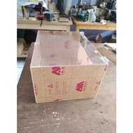 Multipurpose acrylic box size L 18 x W 18 x H 15 cm hinge lid