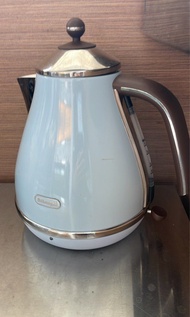 Delonghi 水壺