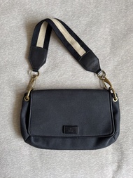 Gucci 106671 黑色帆布肩背包 經典款 正品