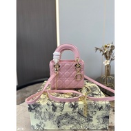 women's    Beg shoulder Beg slingBeg cross body Beg premium quality 25 * 69 *