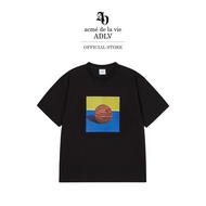 ADLV [acme de la vie] เสื้อยืด Oversize รุ่น Square Basketball Short Sleeve T-Shirt Black (50191SSBS