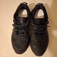 ASICS GEL-trabuco 11 黑色運動鞋