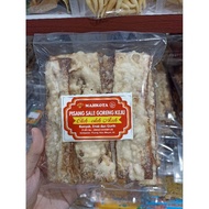 Fried cheese press typical of Aceh fried cheese/ typical AcehneseCemilan