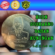 BARANG KOLEKSI KOIN SOEKARNO BAHAN KUNINGAN