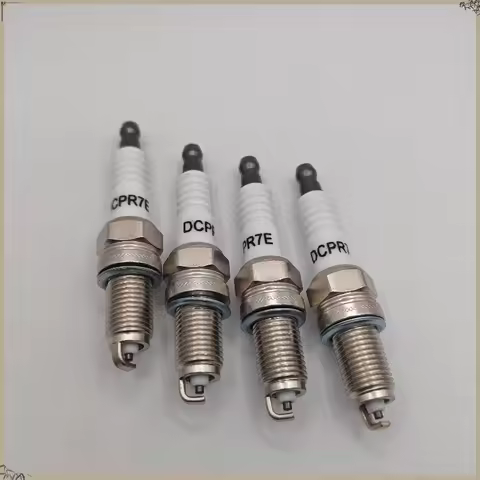 Spark Plug Iridium 6546 DCPR8EIX (DCPR7E) 4pcs Iridium Spark Plug Is Applicable to F650GS F700GS F80
