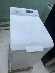 洗衣機 (上置式) EWT0962EWW 伊萊克斯 900轉速 6KG 95%新 二手電器 清倉大減價 搬屋 傢俬 家庭用品 拆舊 最新款 雪櫃 貨到付款