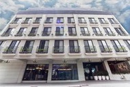 【永弘YOYO預約式訂房】麗翔酒店連鎖花蓮館~2025平日艾菲爾雙床房，含2客早餐每晚$2268元起