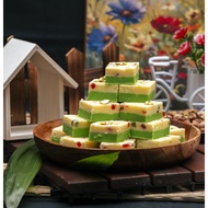 INDIAN SWEETS PISTACHIO BURFI PISTACHIO NUTS