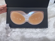 婚禮畢業出清 casy bra 