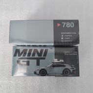 MINI GT 780 PORSCHE 911 DAKAR SHADE GREEN METALLIC