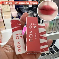 Into You EM20 - Mud cream lipstick combined with superb red tomato brown blush