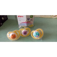 Pigeon pacifier/minilight pacifier 6+m