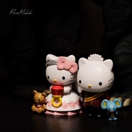 Hello kitty Wedding Doll Decoration 40th Anniversary Commemorative Throne Wedding Dress Horse Riding