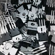 Lm 7815 Voltage Regulator contains 10 pcs