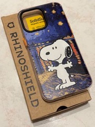 ［二手］犀牛盾～iPhone 15 Pro Max / 台灣限定（MagSafe 兼容）聯名設計款透明手機殼 史努比X頂尖藝術大師 - 隆河上的星夜 一 Crystal Clear