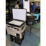 SnoMaster CL40 AC/DC 12V Classic Fridge Freezer 40 Litres