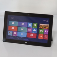 Tablet แท็บเล็ต Microsoft Surface 1516 -NVIDIA TEGRA 3 Quad-Core 1.30GHz -Ram 2GB -HDD SSD 32GB -10.6"นิ้ว -Wi Fi