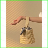 GC4 2026 Straw Bucket Bag Fashionable Versatile Personality Commuting Handbag CG4