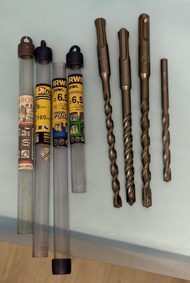 石屎鑽咀