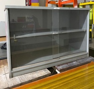 LEMARI RAK ETALASE DISPLAY AKRILIK SLIDE 2 SUSUN UK 150X50X80 SECOND SEKEN BEKAS