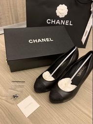 全新現貨全專櫃正品Chanel  經典 黑色 高跟鞋 38號 附紙袋紙盒