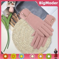  Polyester Gloves Heart-warming Gift Gloves Soft and Stylish Winter Fleece Gloves Perfect for Keeping Warm in Autumn and Snow Great Christmas Gift Idea