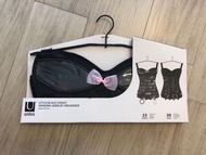 收納神器 全新Umbra 飾物收納衣架 Hanging jewelry organizer LITTLE BLACK DRESS ORGANIZER