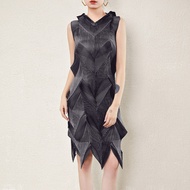 Lyq1021 One Size (45-75kg) Diamond Pleated Summer Sanzhai Plus Size Slimming Sleeveless Dress