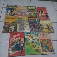 Enid Blyton Novel - package
