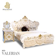 VALERIAN BED เตียงนอนหลุยส์ PEARLESCENT WHITE SERIES ขนาด6ฟุต รุ่น วาเรเลี่ยน