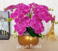 bunga anggrek latex artificial 8 cabang vas gold