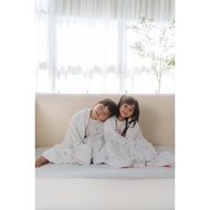 Mamyhughug Aisuki Cool-Touch Blanket