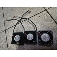 Industrial fan 12/14v 3pin 40mm